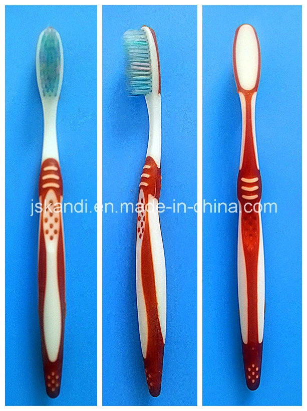 Factory Wholesale/Supplier Custom Logo Shaped Hole Bristles Plastic Adult Toothbrush Best Toothbrush