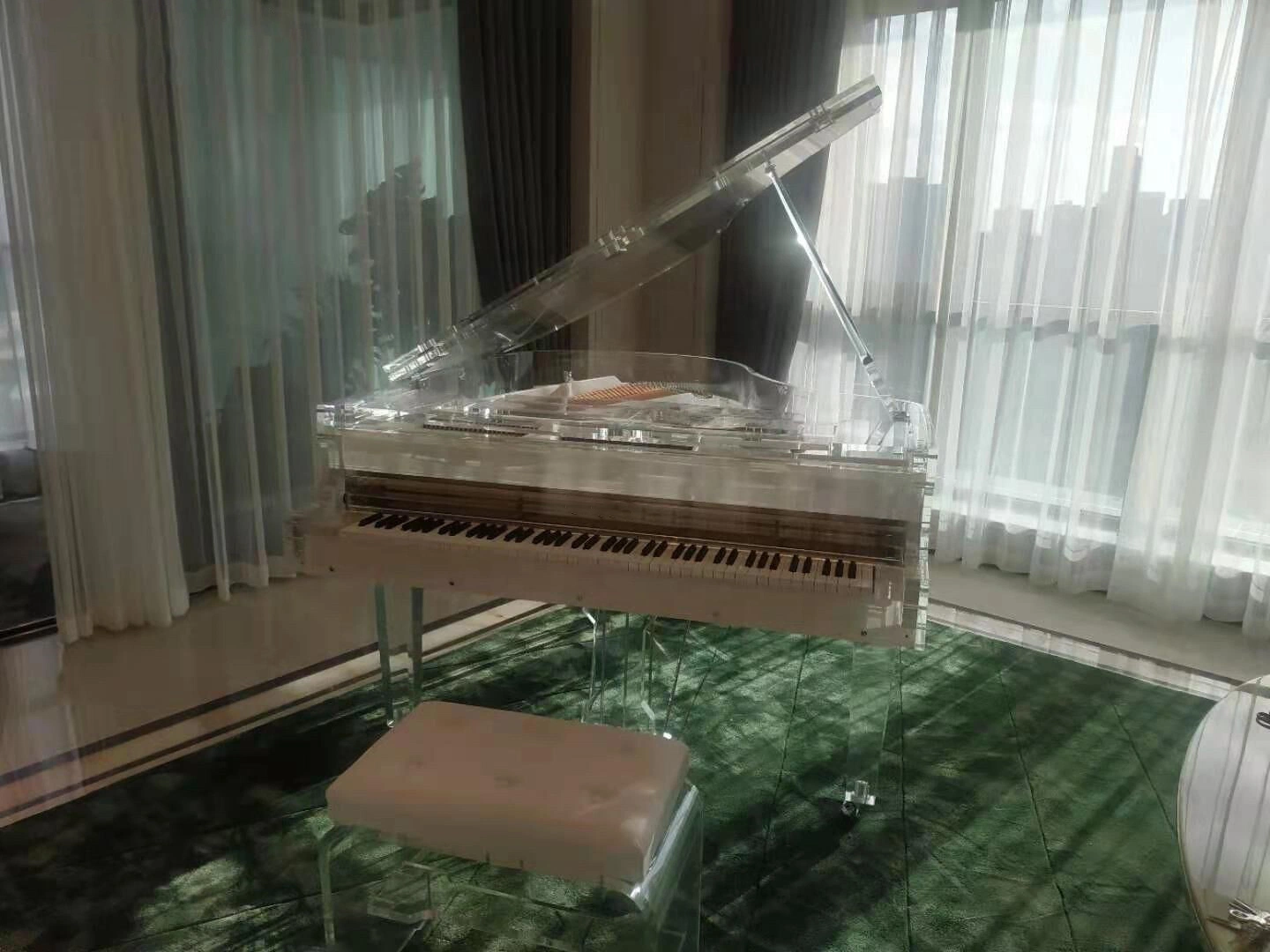 Custom Grand Kinds Colors Framed Transparent Baby Crystal Grand Piano with Silvery Chrome Metal Parts