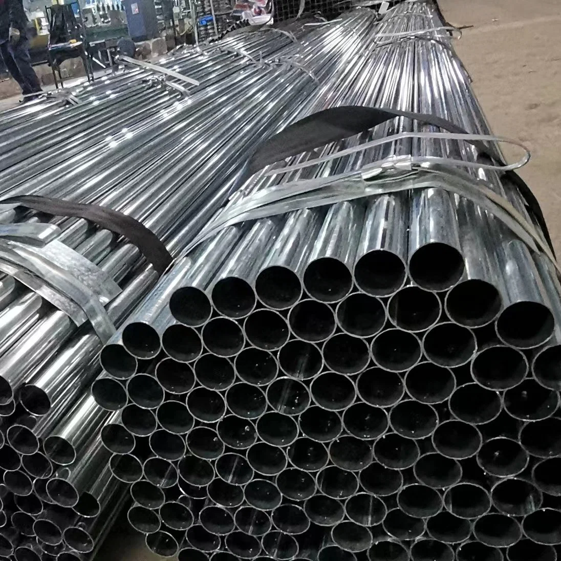 Q195 Q235 Q345 75*75 Seamless Galvalnized Steel Tupe