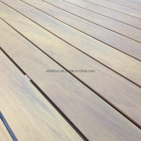 Co-Extrusion WPC Decking Bois-Plastique Composites en Bois Composites Revêtement Extérieur Matériau de Construction Terrasse Extérieure en Plastique Bois