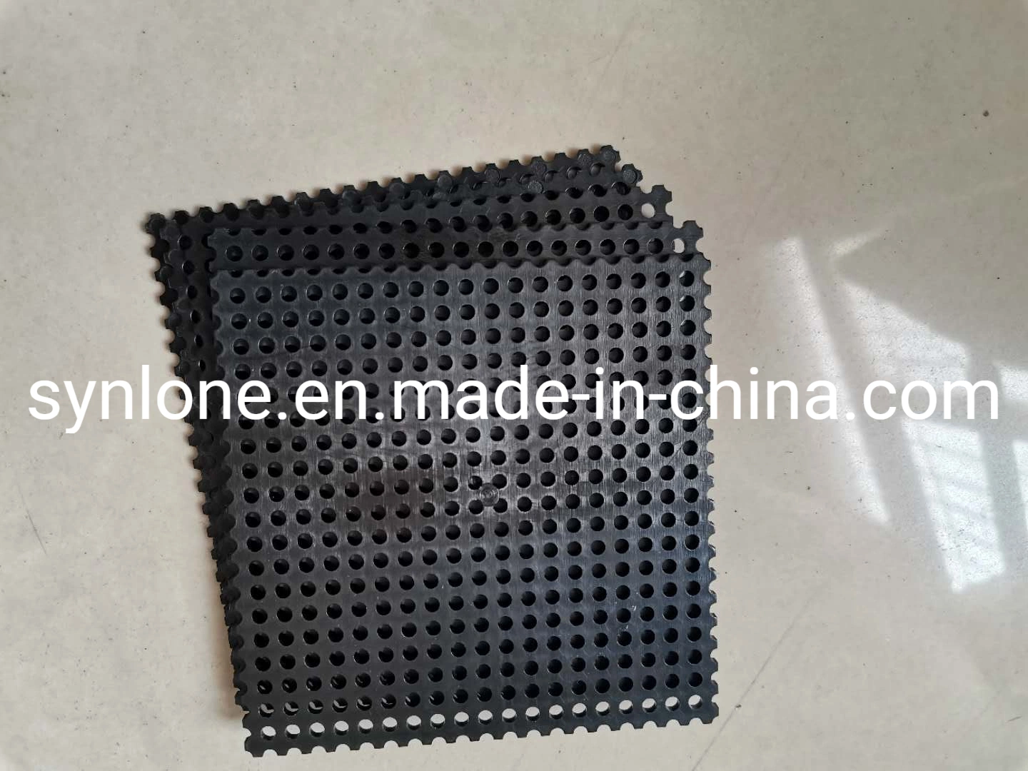 Custom White PP Injection Molding Machinery Parts