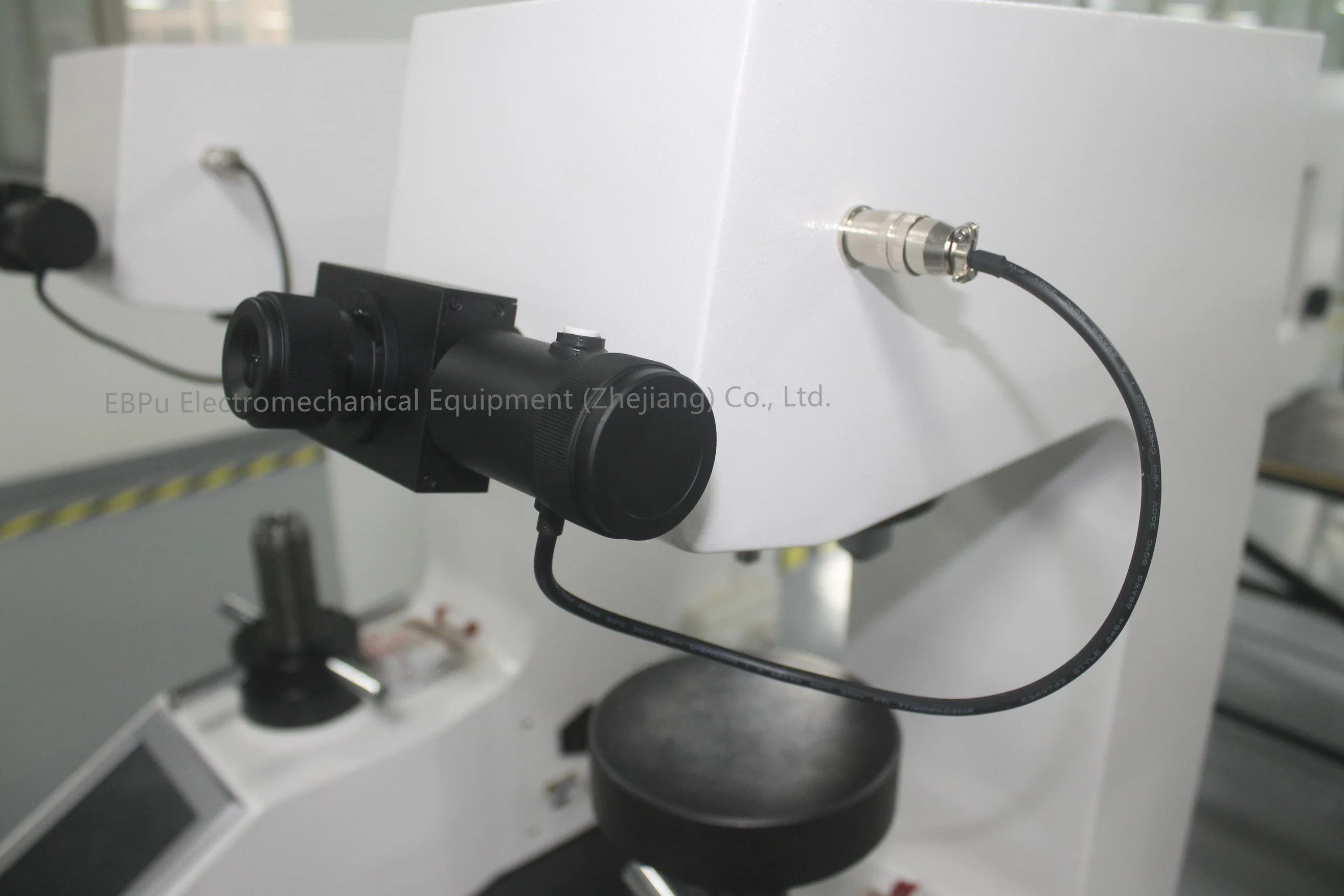 100X, 200X Magnification 0.5 - 30 Kgf Test Force Digital Vickers Hardness Testing Equipment