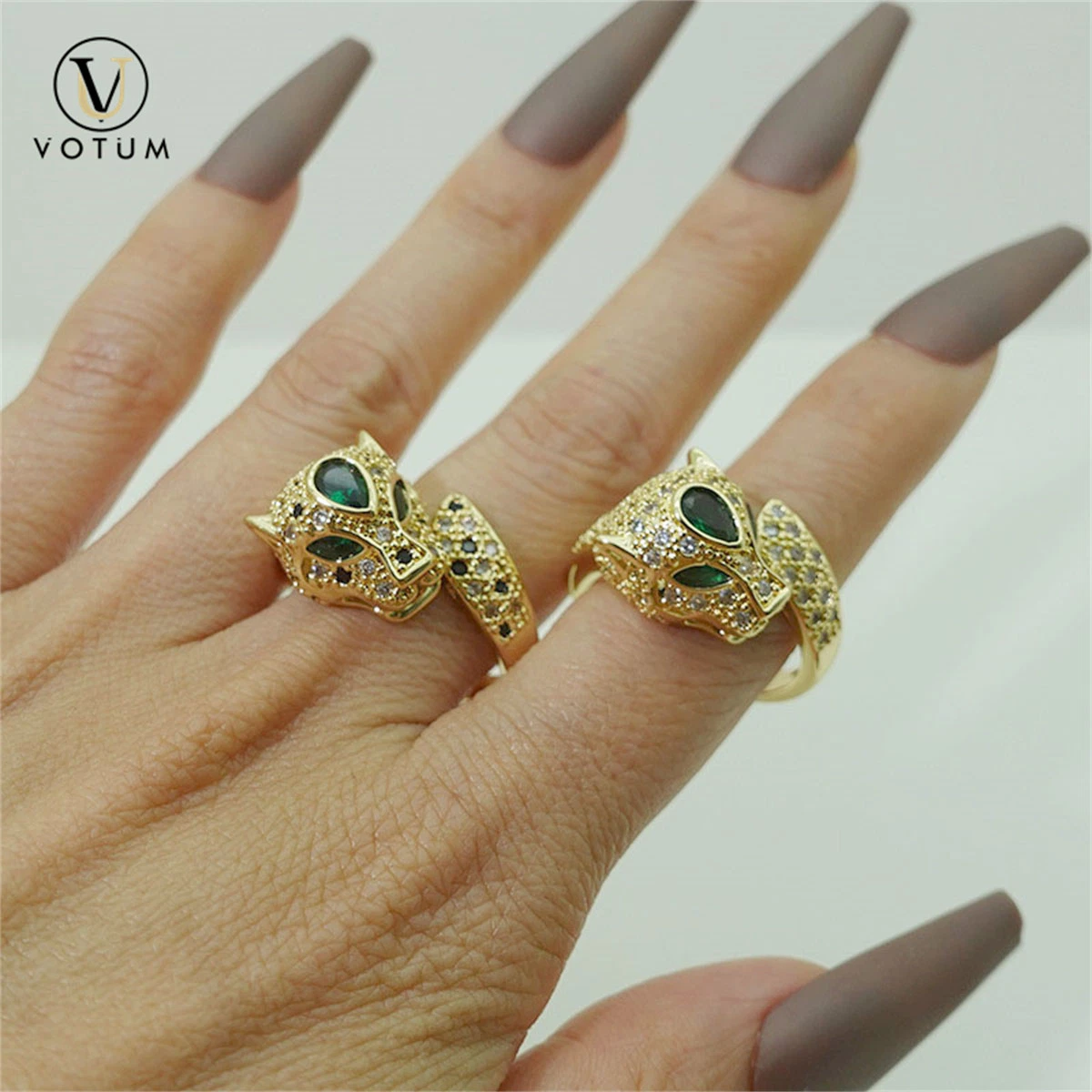 Votum Factory Customize Women 925 Silver Leopard Tsavorite Crystal Ring Jewelry with Gold Plated