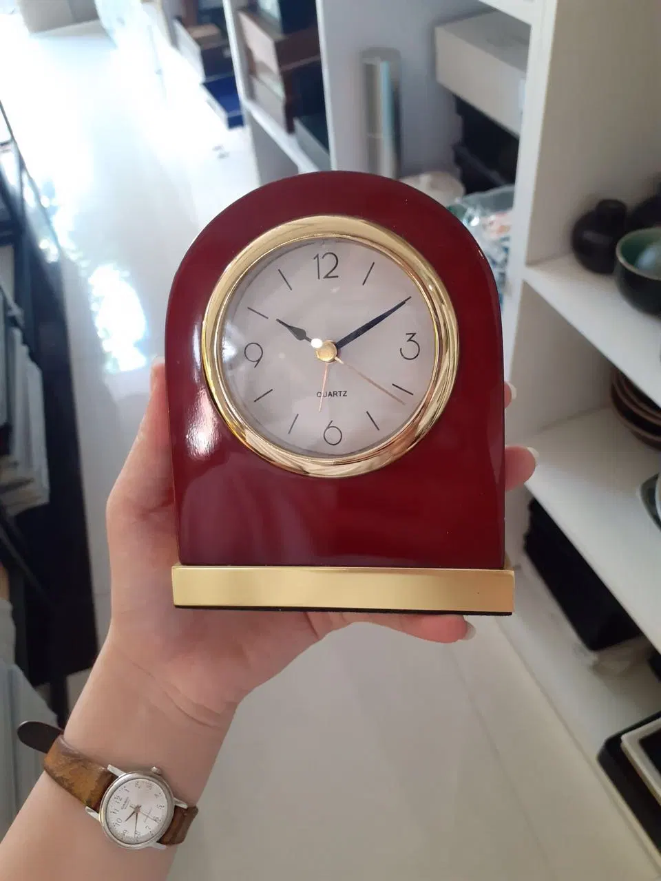 Hotel Wooden Silent Mahogany Table Alarm Clock