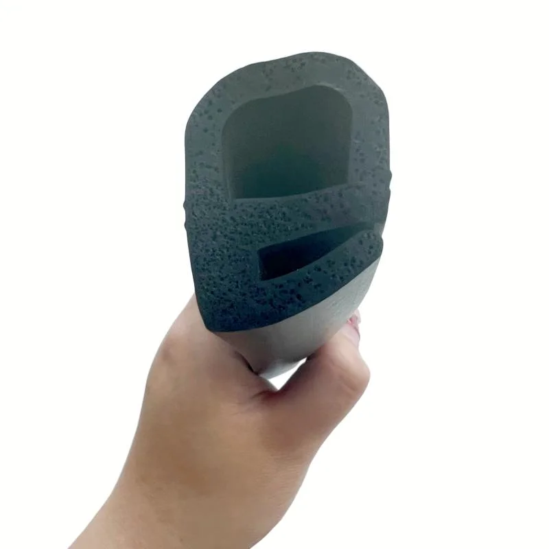 E Type EPDM Sponge Rubber Door Seal Strip