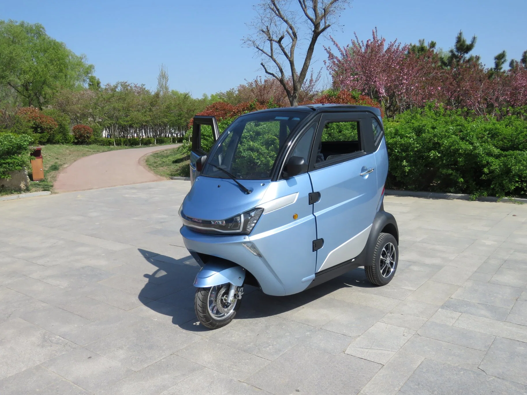 EEC L2e موتور Mobility ثلاثي العجلات Trike Electric مع مغلق المقصورة