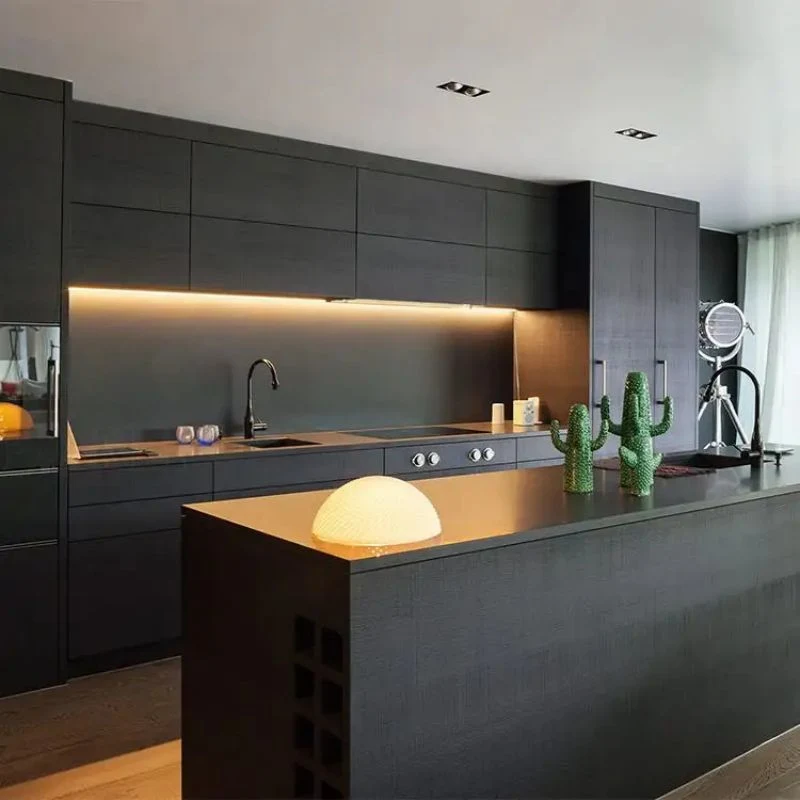 2023 Luxury Modern Modular Kitchen Design Wooden Furniture PVC Door Panel Economic Wood Wall Wholesale/Supplier Kitchen Cabinet