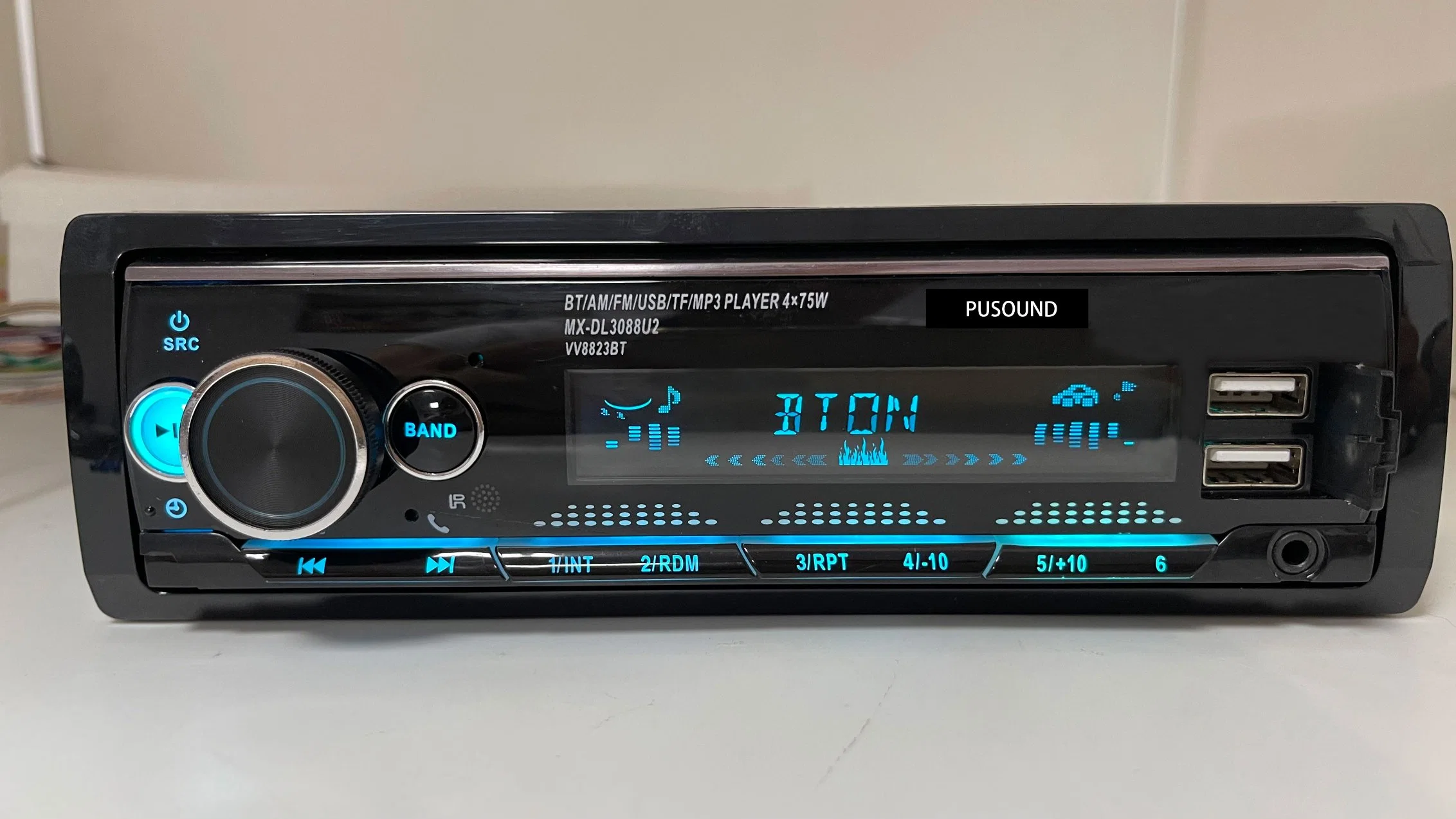 Autoradio stéréo radio FM électronique lecteur MP3 Bluetooth avec Port SD USB auxiliaire