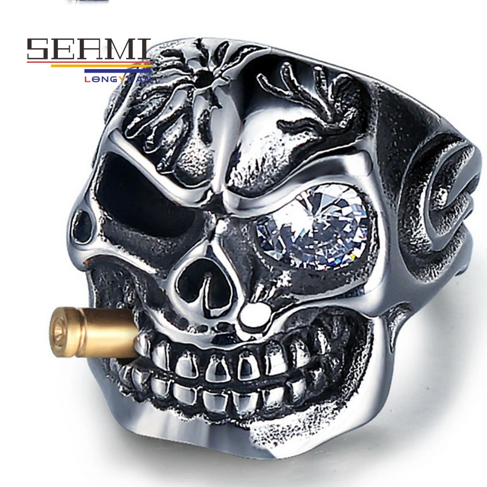 Europäische Amerikanische Dominiering Diamant Nieten Schädel Titan Stahl Punk Men′ S Ring Schmuck