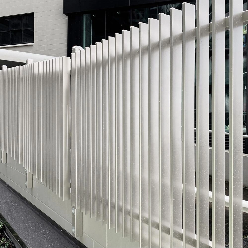 Aluminium Fence Products Customized Design Powder Coating Surface