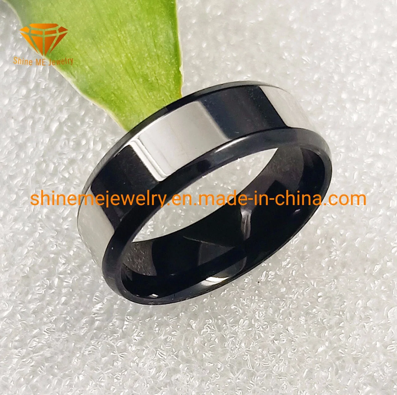 Fashion Polished Silver Surface and Black Bottom Stainless Steel Ring Body Jewelry SSR1968