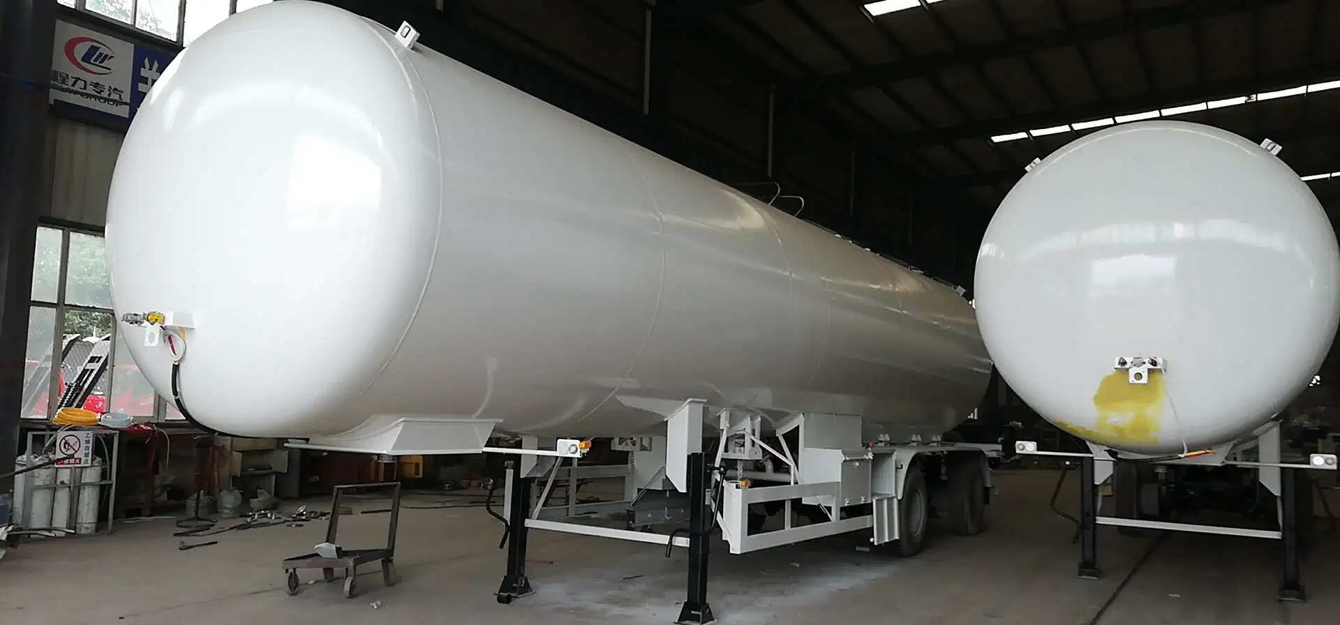 Heavy Duty 59.52cbm LPG Bullet Tank Trailer 30tons for Philippines Market