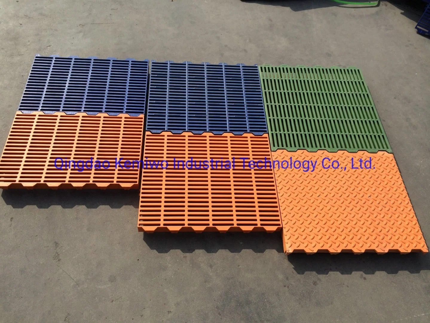 Livestock Construction Floor Plastic Slatted Floor for Pigs