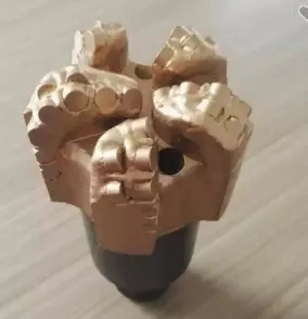 PDC Drag Bit PDC Drill Bit 3 Wing 4 Wing 5 لقمة السحب المجنح