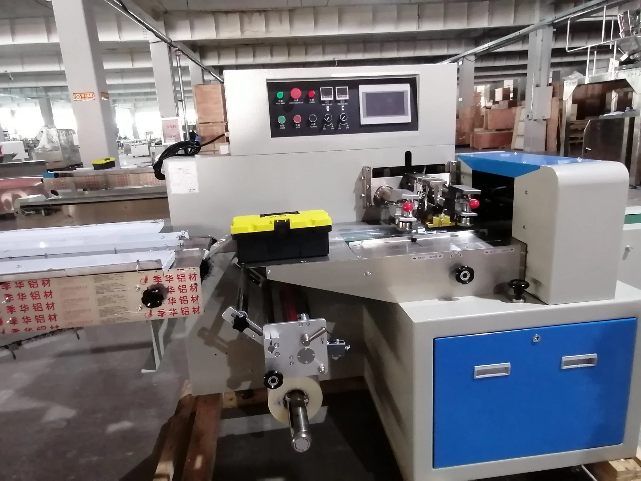 Automatical Ice Cream Candy Pillow Packing Machine