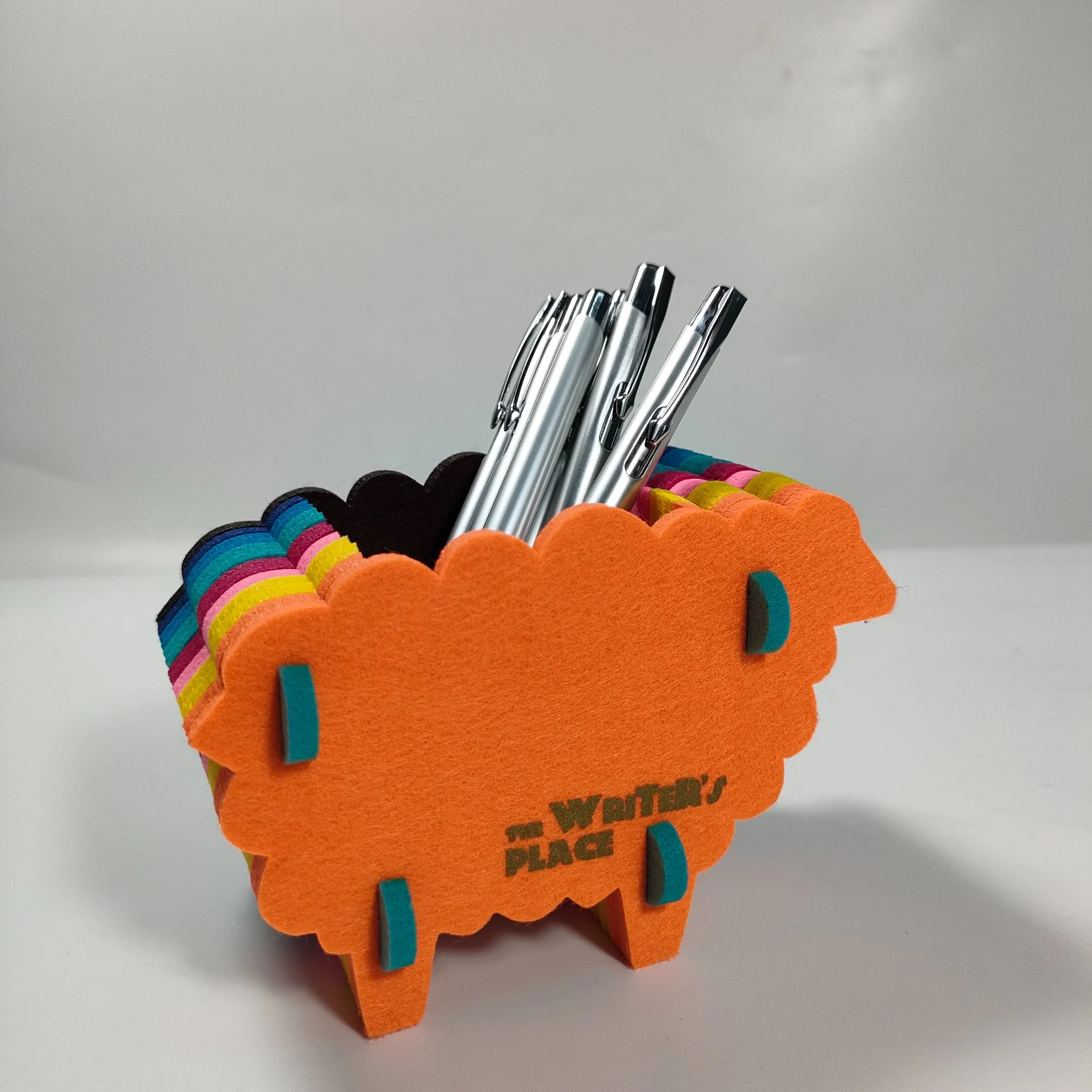 Wholesale Customized High Quality Silk Screen Printing Custom Logo Girls School Sheep Animal Felt Pen Holder for Desk Pencil Cases