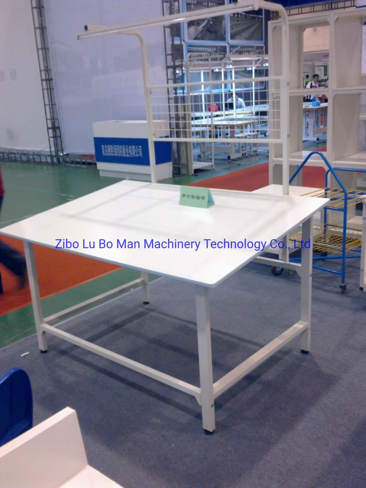 Custom Made Garment Factory Fabric Inspection Table with Lighting