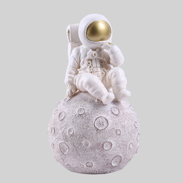 2019 New Design Resin Spaceman Astronaut Statue Home Accessories Decoration