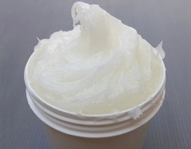 Vaseline blanche pétrolatum gelée de pétrole cas 8009-03-8