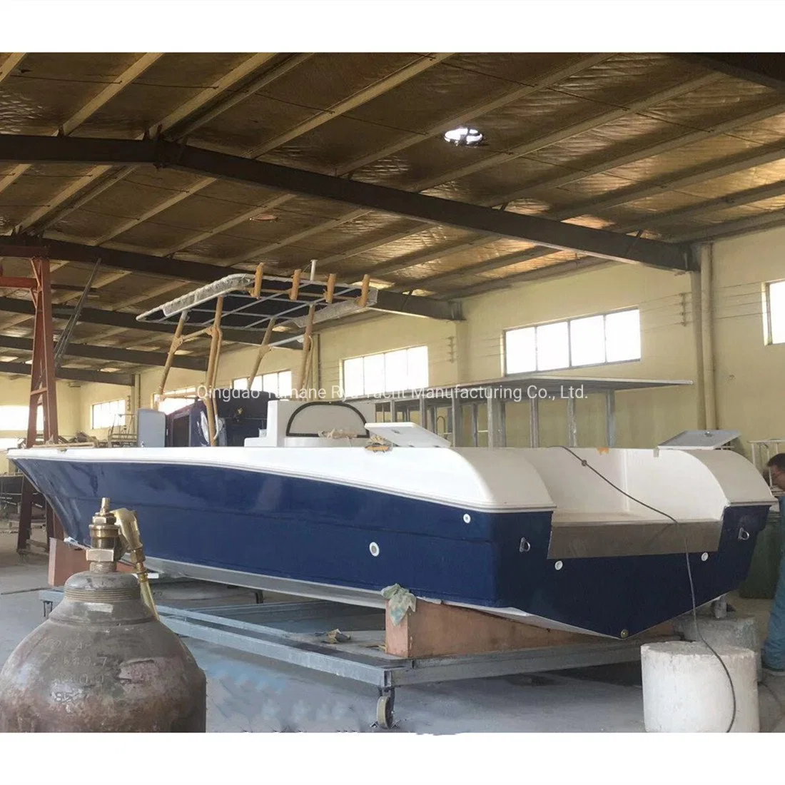 China Manufacturer 9.5m Big Horsepower Marine Engine Center Console Outboard Motor Panga/Sport/Motor/Fishing Boat for Speed/Fiberglass