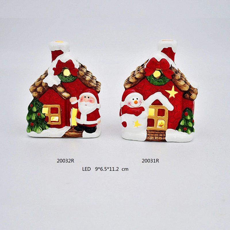 Wholesale/Supplier Ceramic Christams Village Ornament, Santa Claus Craft with LED Light for Home Decoration