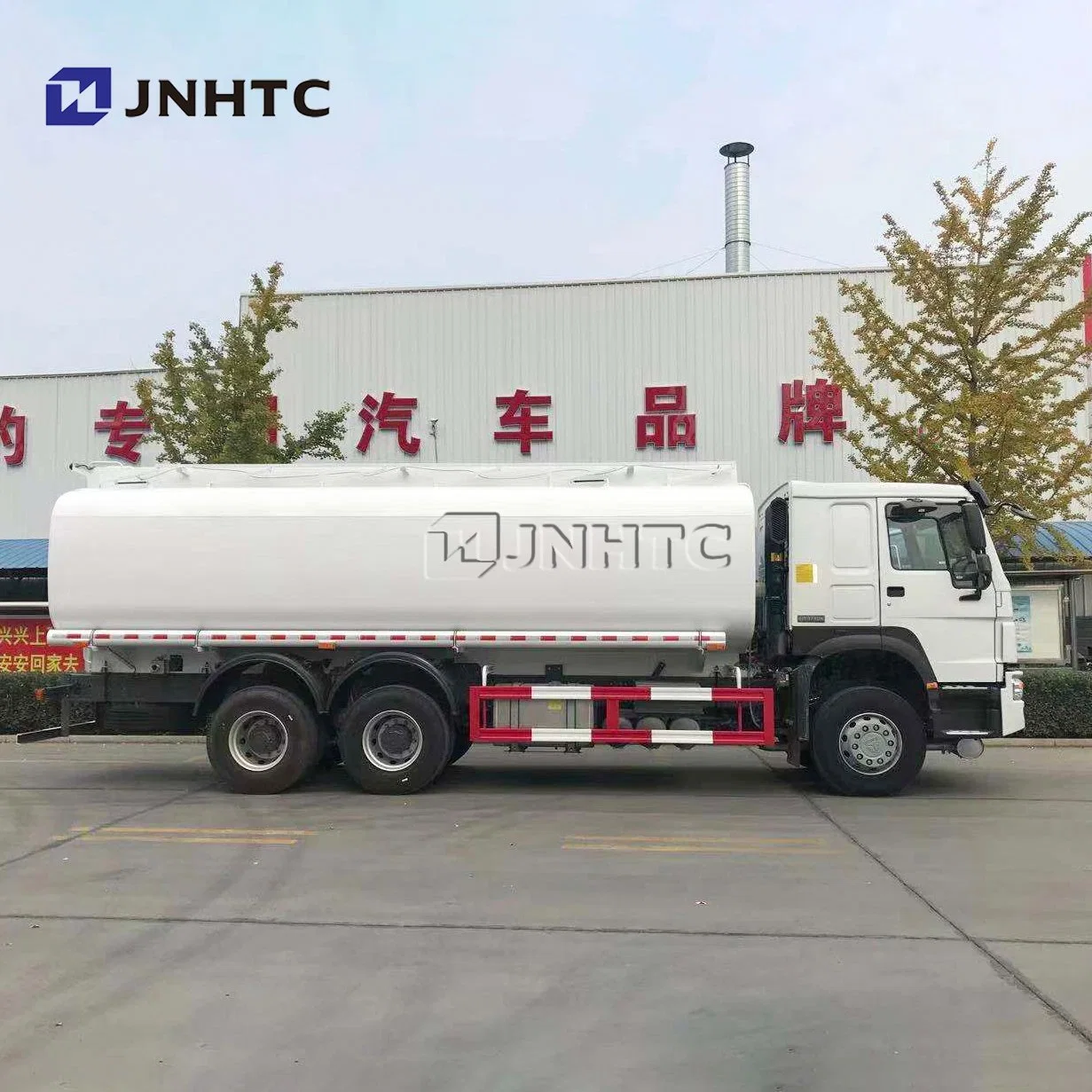 Sinotruck HOWO 6X4 Oil Fuel Tanker Truck 20000 Litres Aluminum Oil Tanker Vessel Ship Trailer Truck for Sale