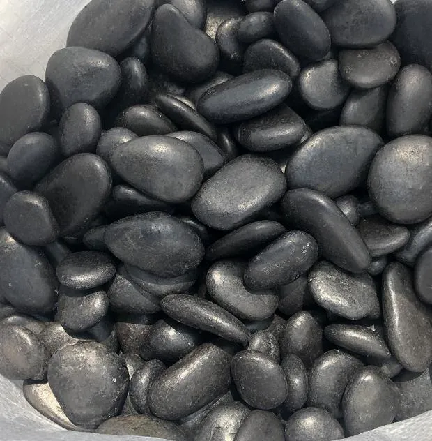 Good Quality Black Natural Pebble Stone