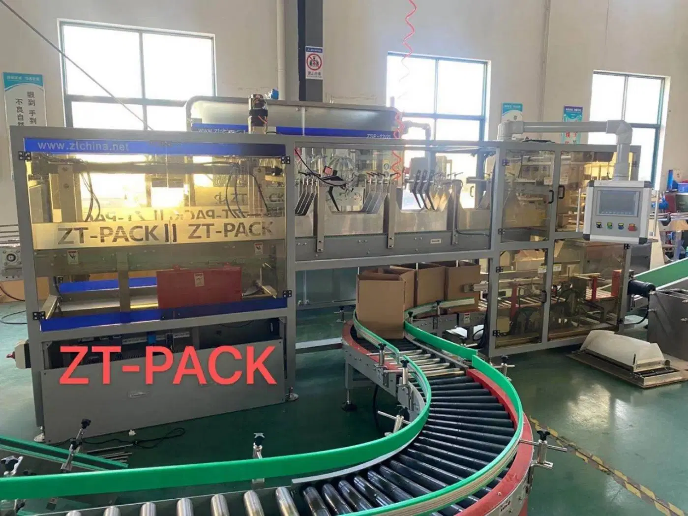 Plastic Bottle Drop Down Free Down System Carton Packer Case Packing Machine