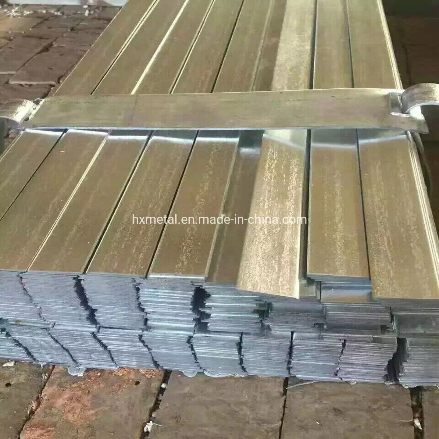 Aço macio laminados a quente Furar Chapas perfuradas de aço carbono laminados a quente 1045 Q235 Materiais de Construção Televisão Ba