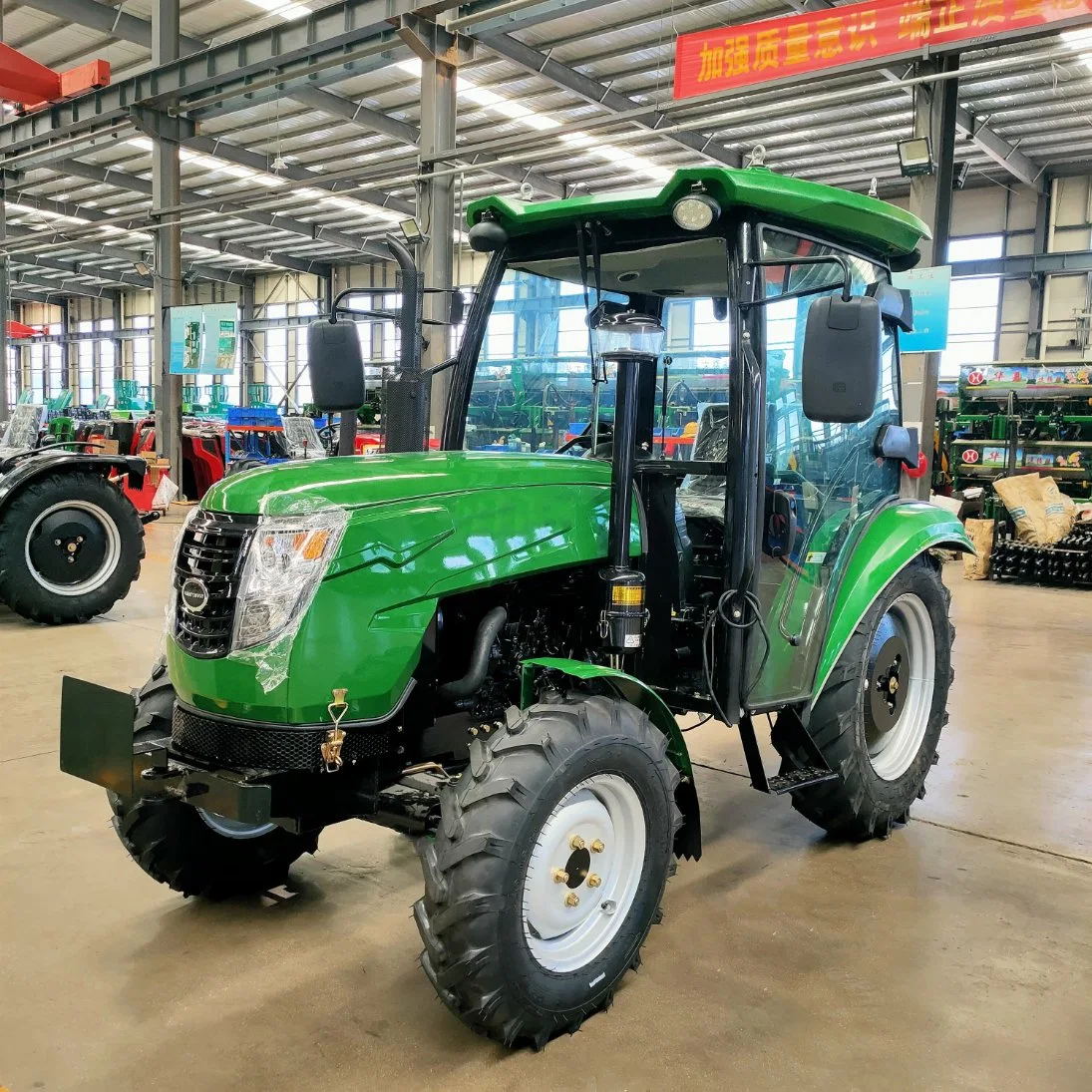 CE Cetificated Factory Supply Good Quality 60HP Tractor