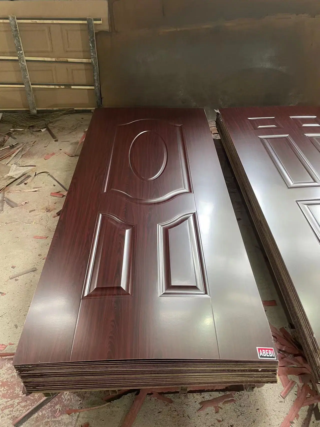 Red Oak Veneer Faced HDF Door Skin Used for Wooden Doors