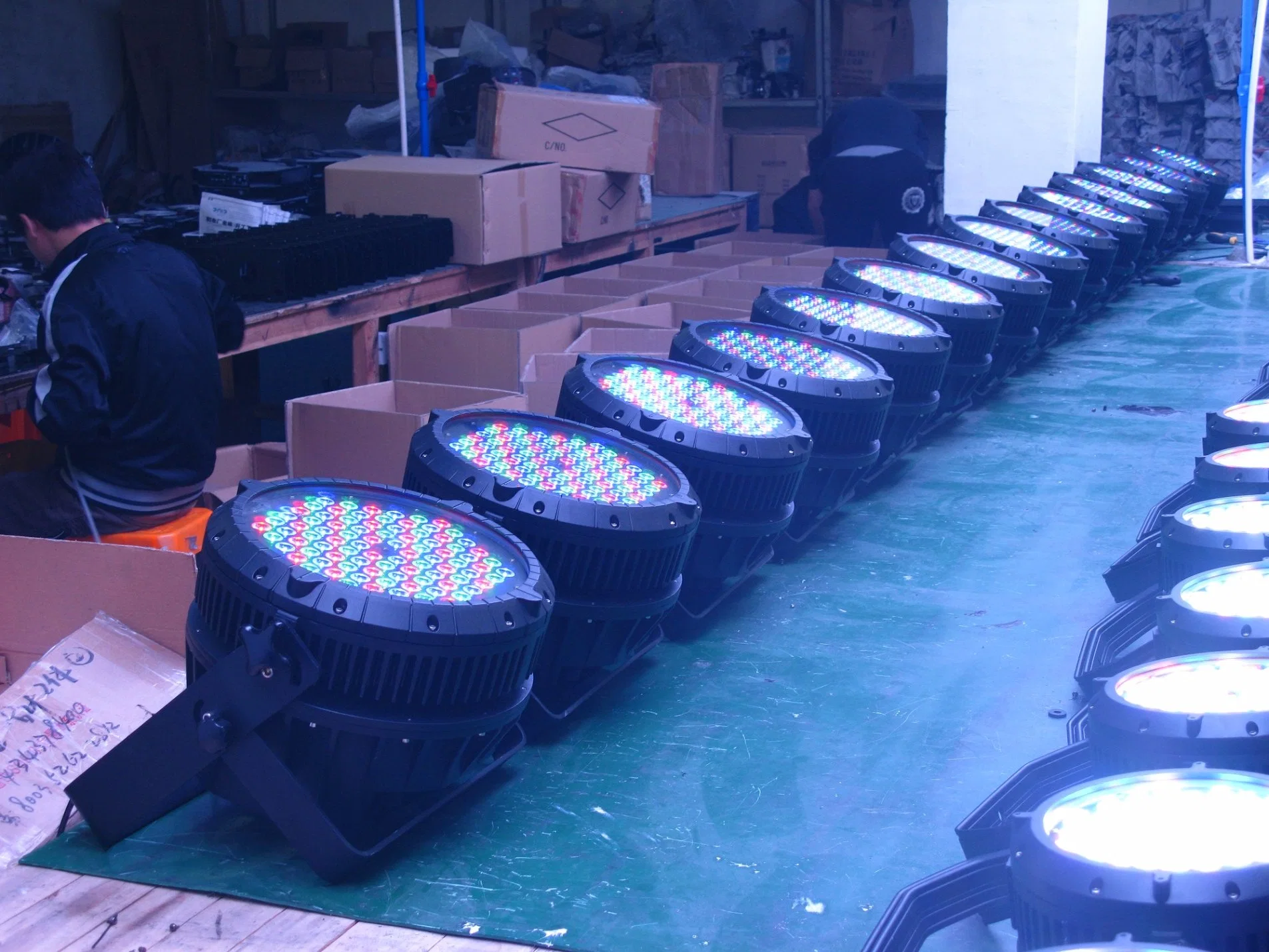 90*5W/3W RGB Big Power Waterproof LED PAR Can