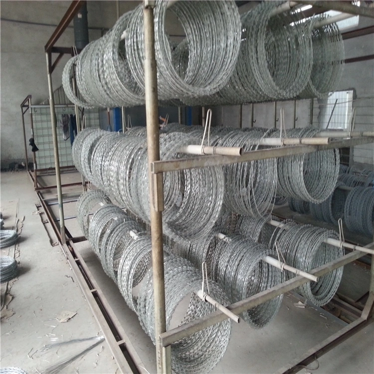 Whole Sale Price Industry Grade High quality/High cost performance  Galvanized Razor Barbed Wire for Fence Protection Security Purpose