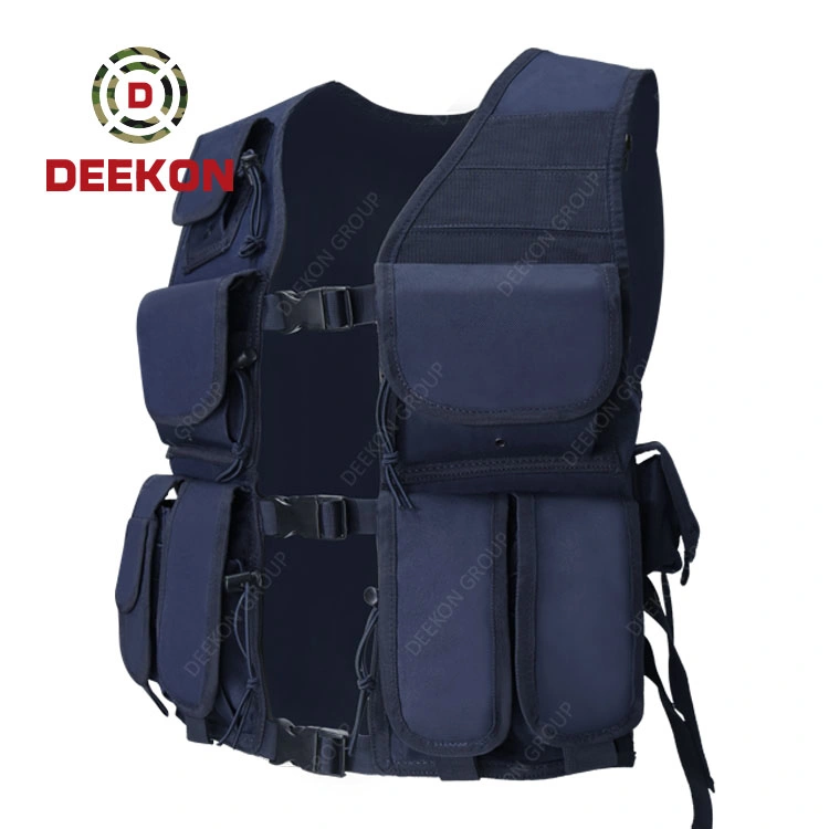 Gilet tactique avec porte-plaque multi-usage