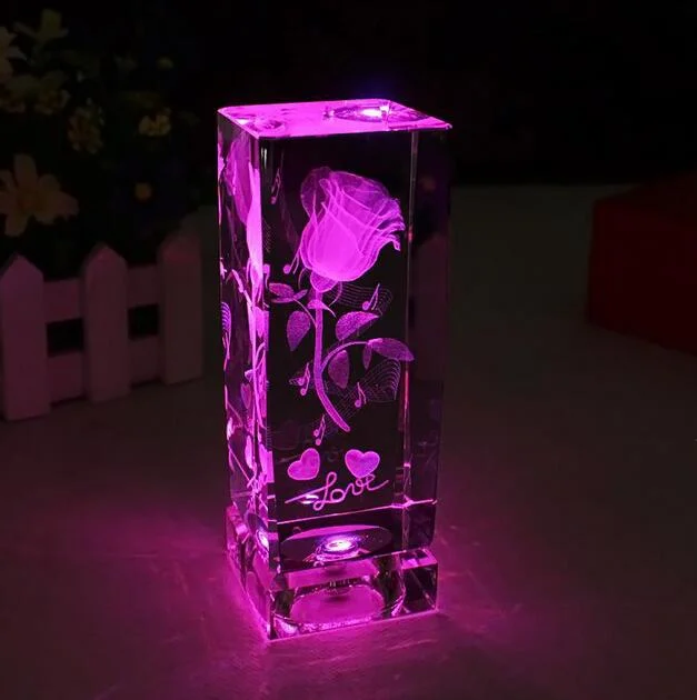 2016 Moda 3D Rotar Crystal Cube Rose Flower