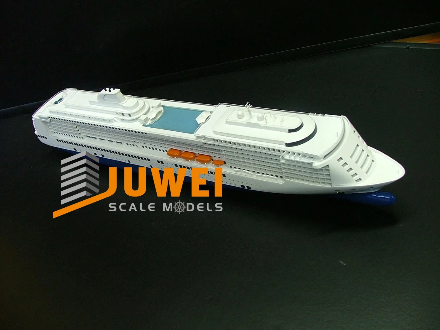 Miniature Scale Cruise Model Ship for Gift (JW-15)