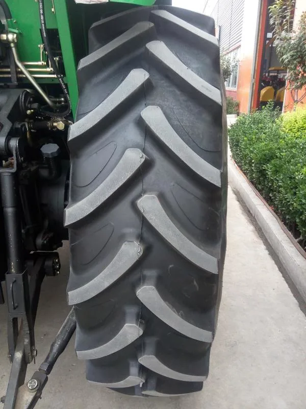 Los neumáticos radiales sólidos neumáticos Agr Fram Carretilla elevadora agrícola 480/65R28 540/65R24 650/70R42 710/70R38 710/70R42 480/80R42 480/80R46 480/80R50 de la Alianza de armadura Petlas