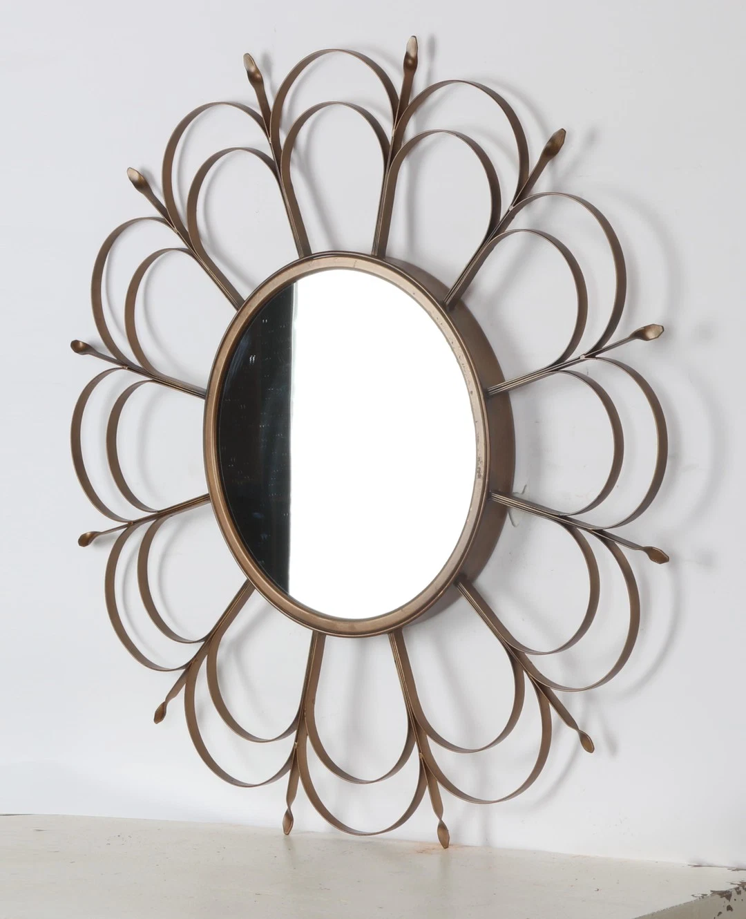 Flower Iron Cooper Color Aluminium Wall Mirror