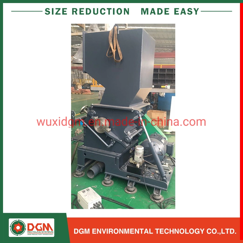 China Plastic Recycling Machine Crusher Granulator for Wood Pallet