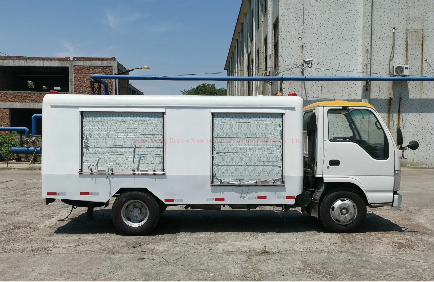 Iszu montés sur camion Systèmes d'oxygène de l'Aviation Service d'oxygène d'aéronefs des chariots avec des avions de l'oxygène des unités de charge en azote