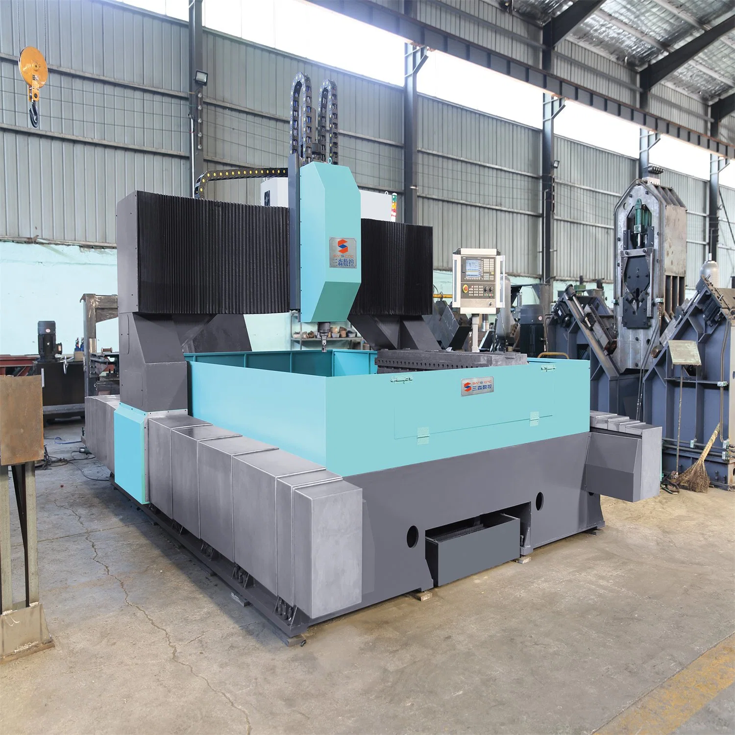 Raintech Drilling Thickness 100mm Bt50 Spindle CNC Gantry Movable Drilling Milling Machine