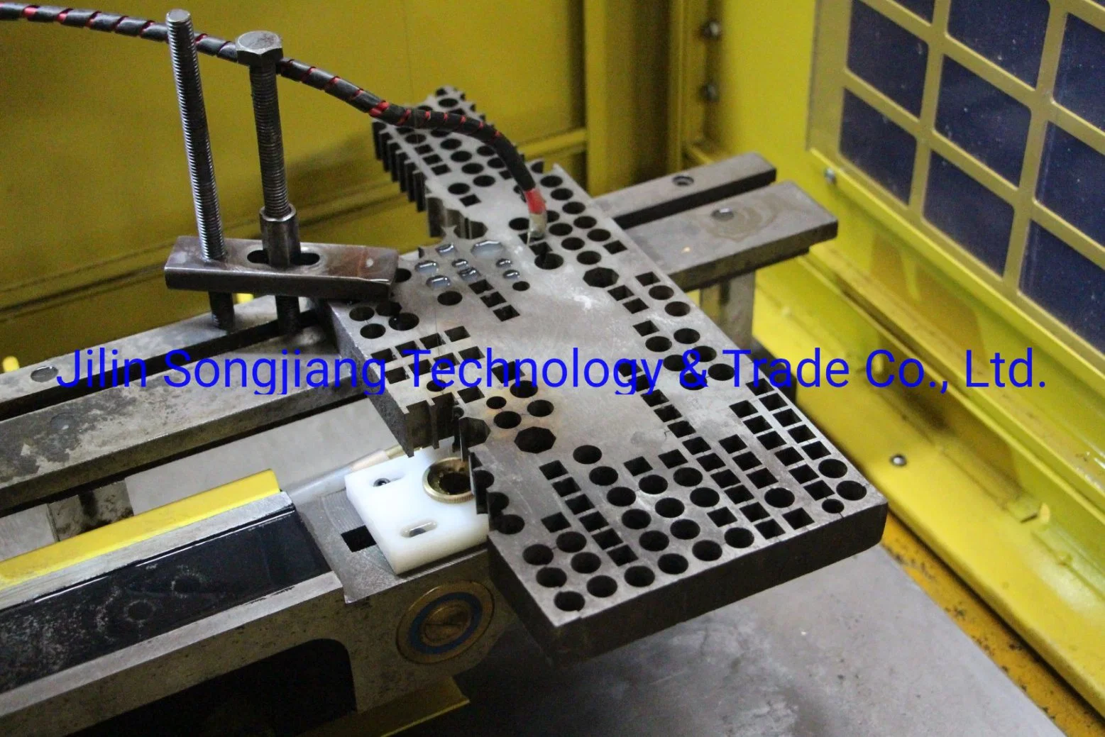 CNC-Draht-Metall-Schneidemaschine Werkzeug Smart M400