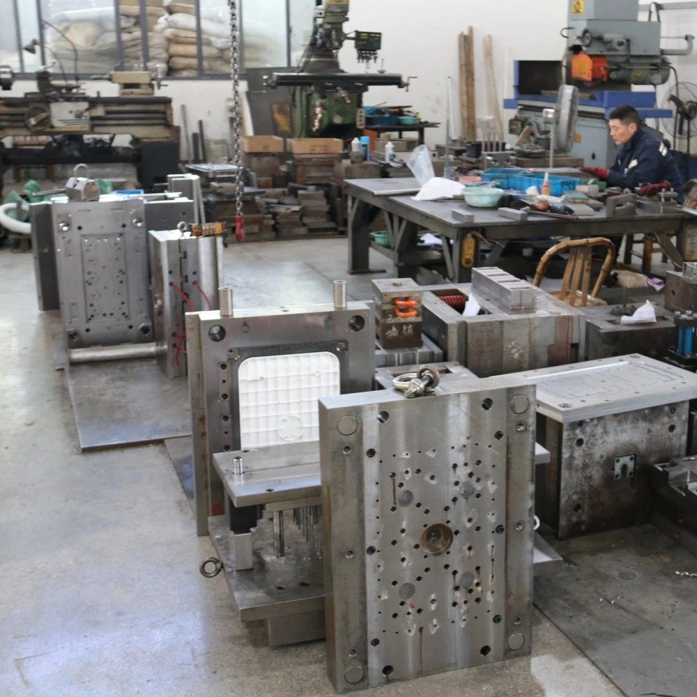 OEM China Supplier Plastic Mould Manufacturer ABS PC PP PVC PE PA PS POM Customized Professional Stainless Steel Stamping Die