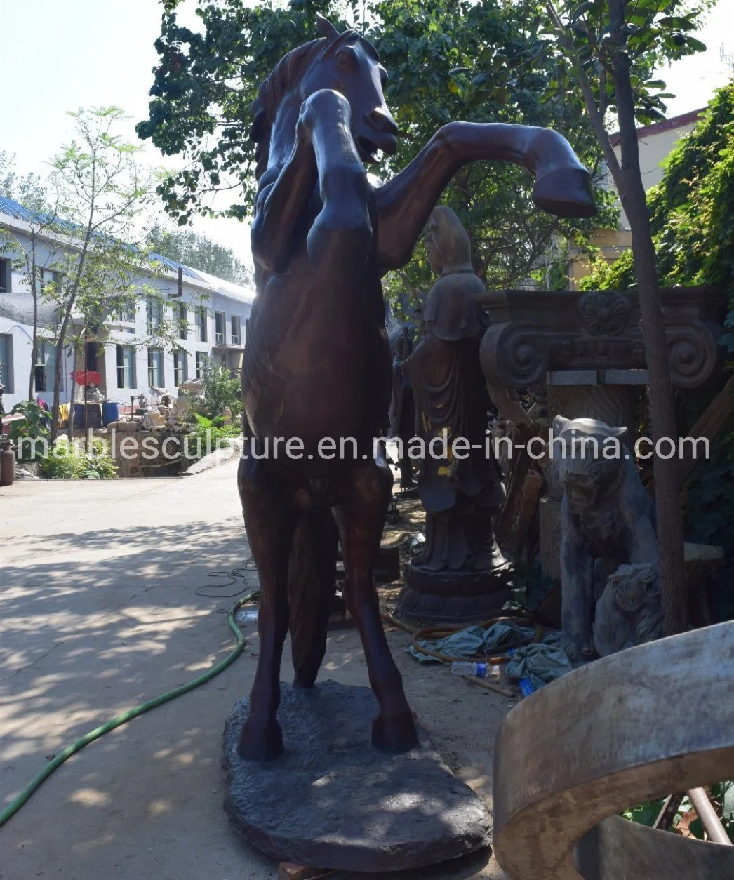 Artesanato de metal no exterior Tamanho da vida Cavalo de Bronze Escultura (B068)