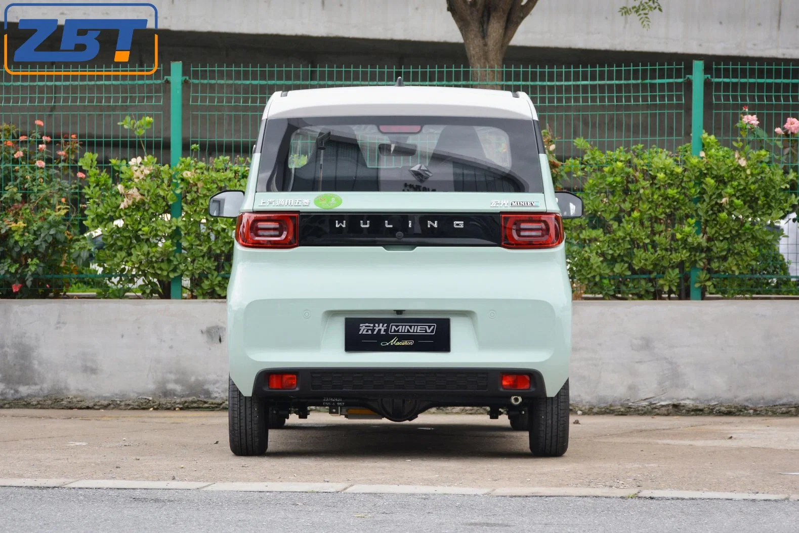 High Speed Miniev Macaron 4X2 2WD Pure Electric Car LED Scheinwerfer SUV EV Auto Brushless Motor