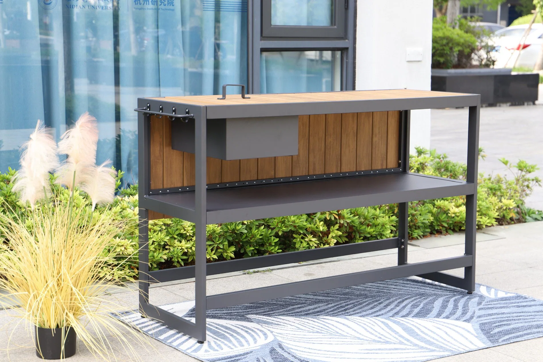 Diseño moderno Muebles de aluminio personalizados de jardín Poly Wood Top y.. Cocina al aire libre con caja de hielo