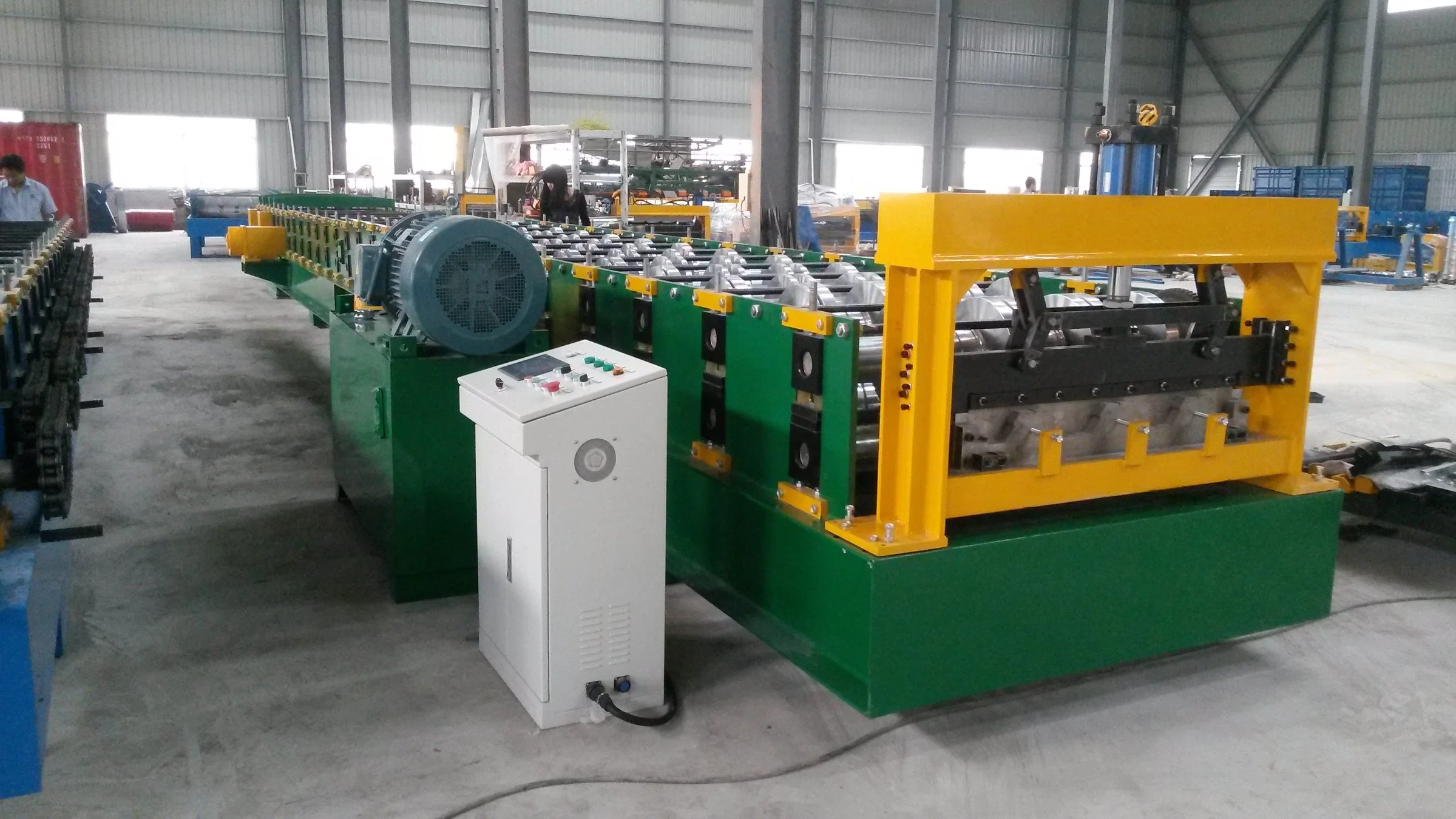 Hydraulic Automatic Metal Steel Floor Decking Panel Roll Forming Machine