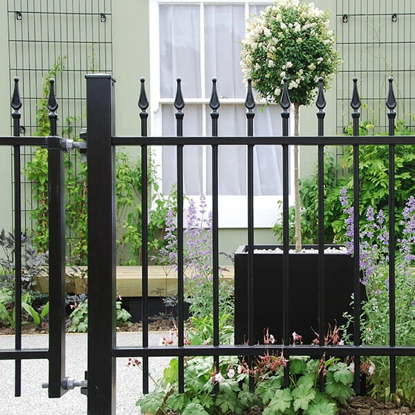 Tubular Picket Fence Tubular Steel Iron Fence Garden Guardrail New Design Iron Gate Railing Barbed Wire Metal Fencing House Gate Grill Design Main Gate Price