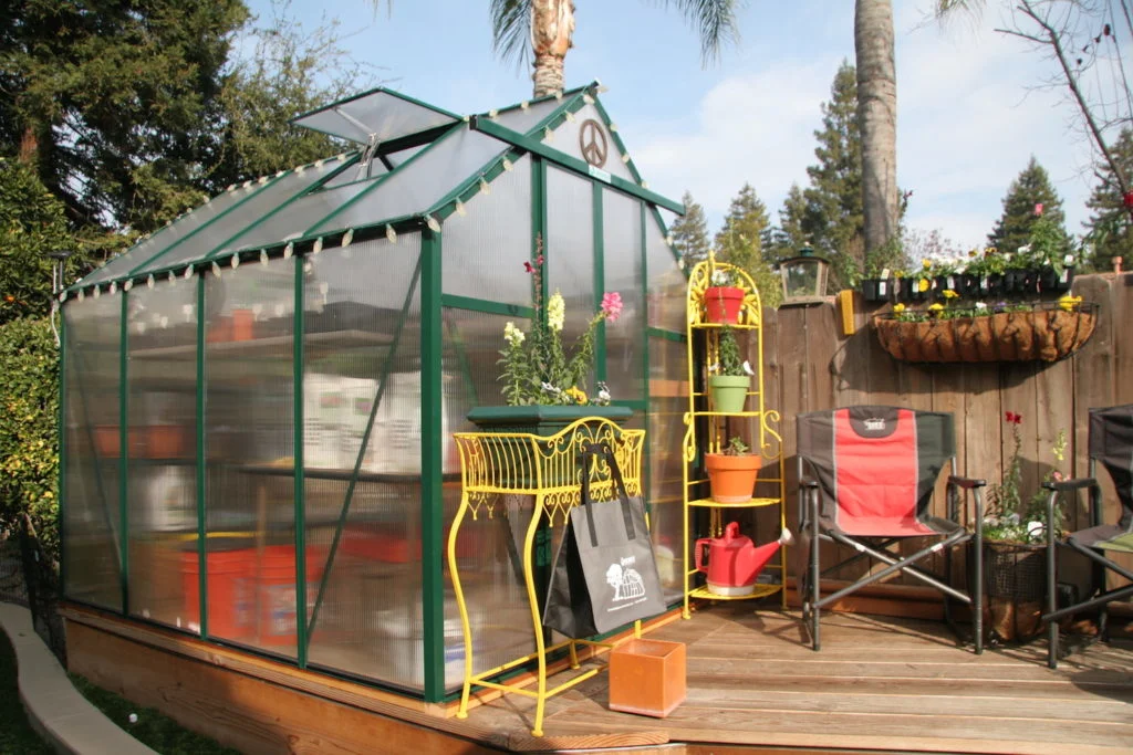 Polycarbonate Commercial Used Greenhouse Sale for Flowers