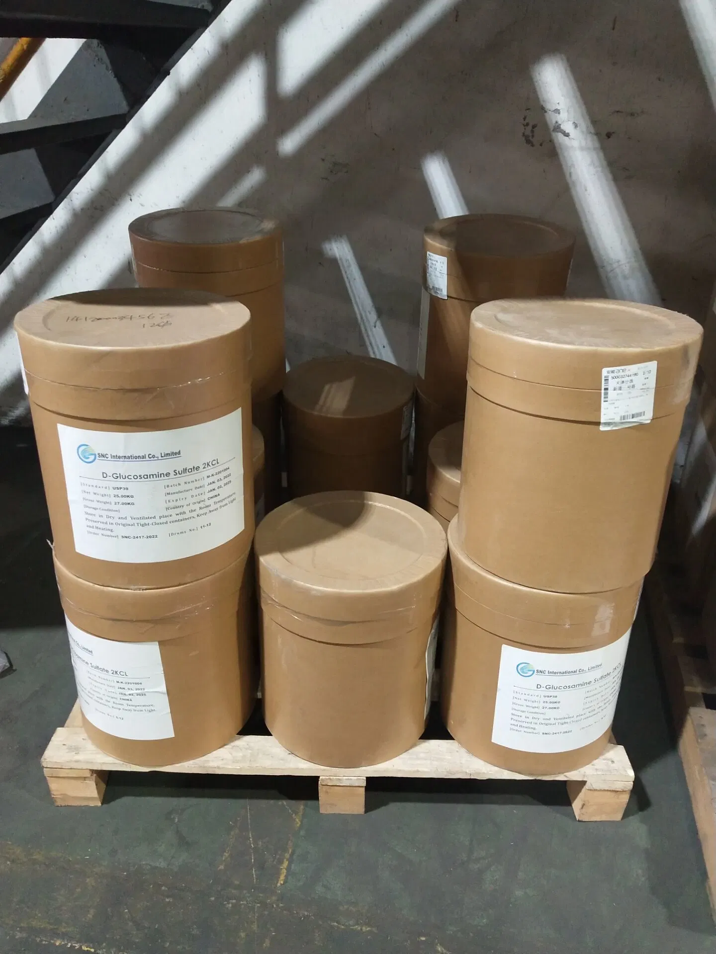 China GMP Quality Factory Supply Powder CAS. 34031-32-8 Auranofin